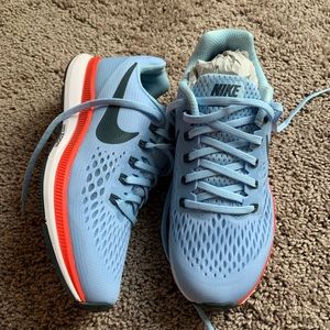 Nike Pegasus 34 NWT
